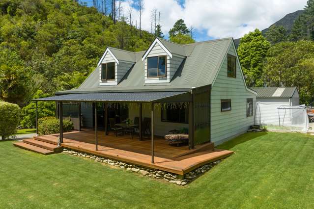 18 Brough Place Anakiwa and Surrounds_3