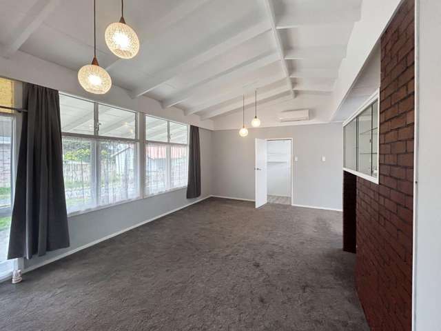 20 Leslie Avenue 11073_2