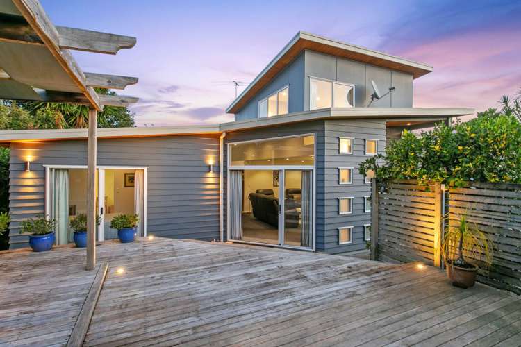 13a Graham Avenue Te Atatu Peninsula_24