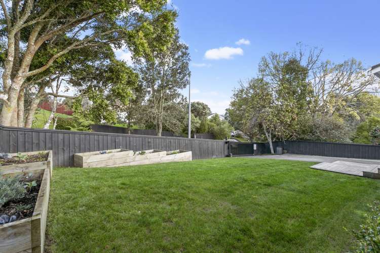 3 Easter Parade Glen Eden_20