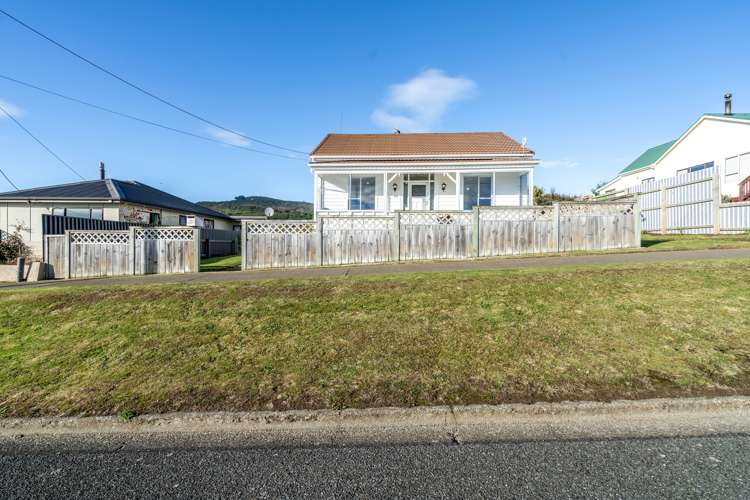 192 Foyle Street Bluff_22