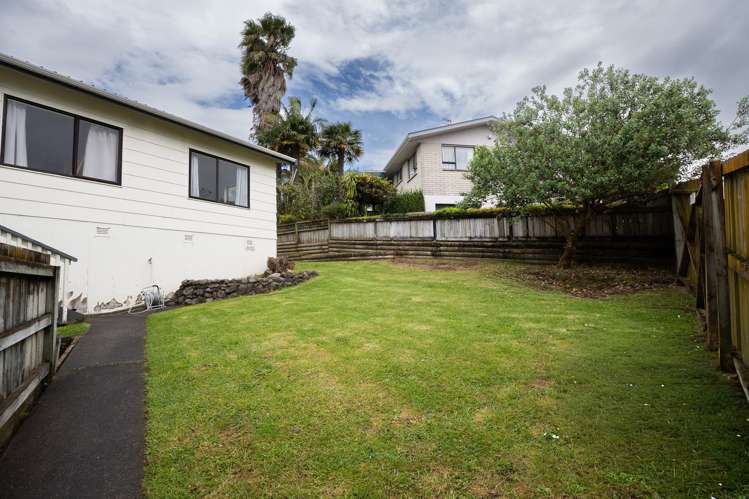 10 James Cook Drive Welcome Bay_13