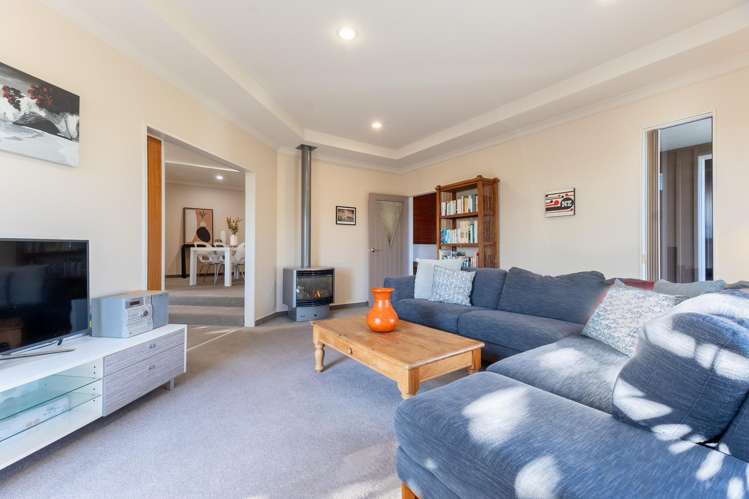 43 Quadrant Heights Paraparaumu_13