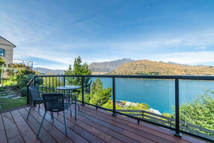 22 Golden Terrace Queenstown_19
