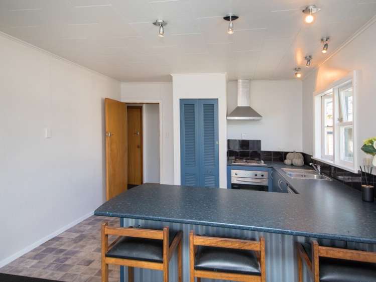 9 Queen Street Feilding_9