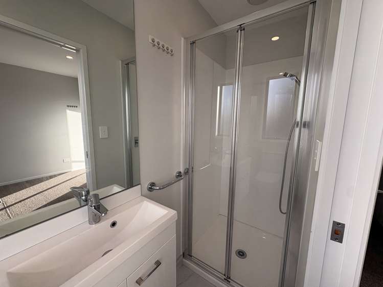 5/51 Wharf Road Te Atatu Peninsula_5