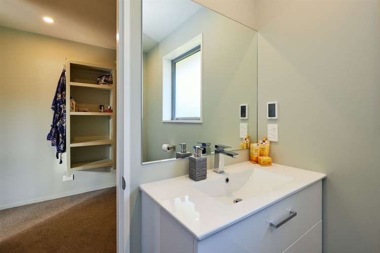 5 Tauhou Place Waikanae_52