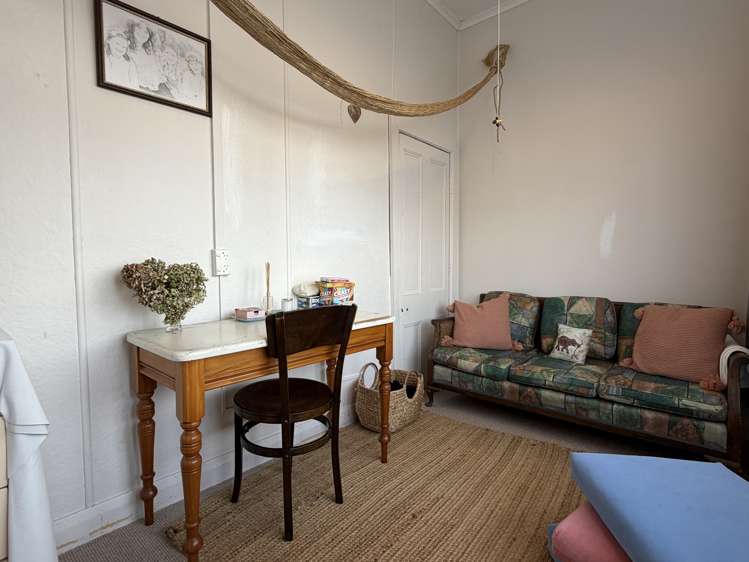 29 Dahlia Street Palmerston North_9