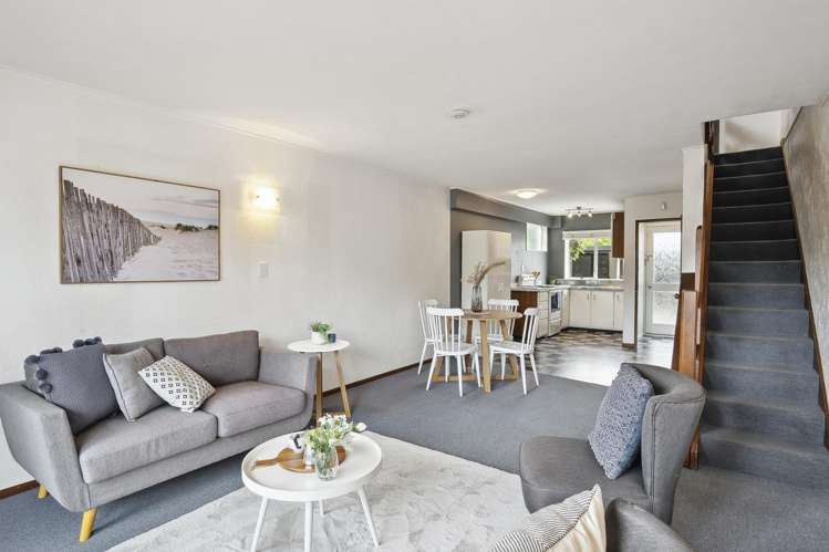 6/31 Mana Avenue Titahi Bay_7