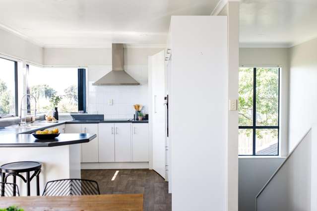 4 Commodores Close Coastlands_4