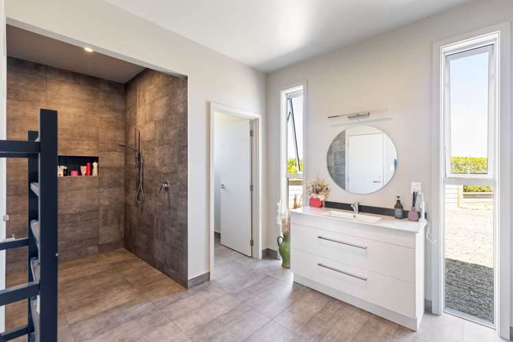 613 Ridge Road North Pahiatua_19