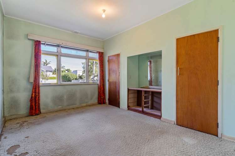 57 Smale Street Point Chevalier_10