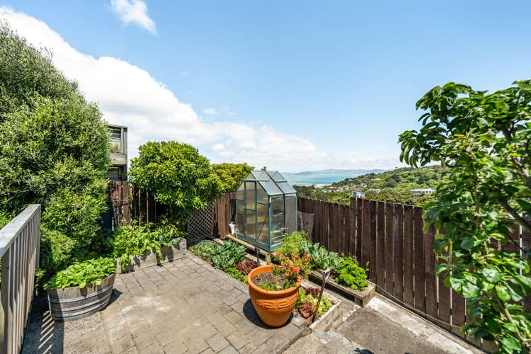 90 Dowse Drive Maungaraki_32