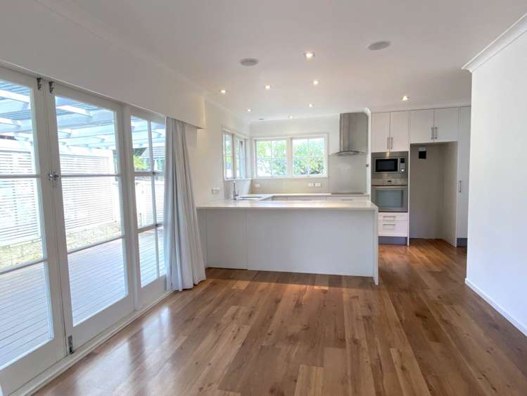 65 Merriefield Avenue Forrest Hill_5