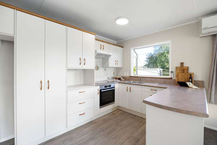 5 Ash Place Pukete_8