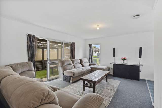 2 Trounson Avenue Clendon Park_1