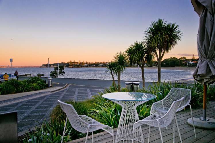 3/19 Lake Pupuke Drive Takapuna_15