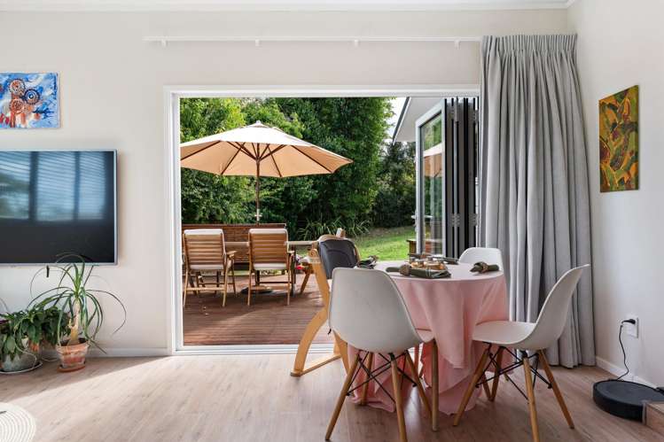 1/133 Edmonton Road Te Atatu South_7