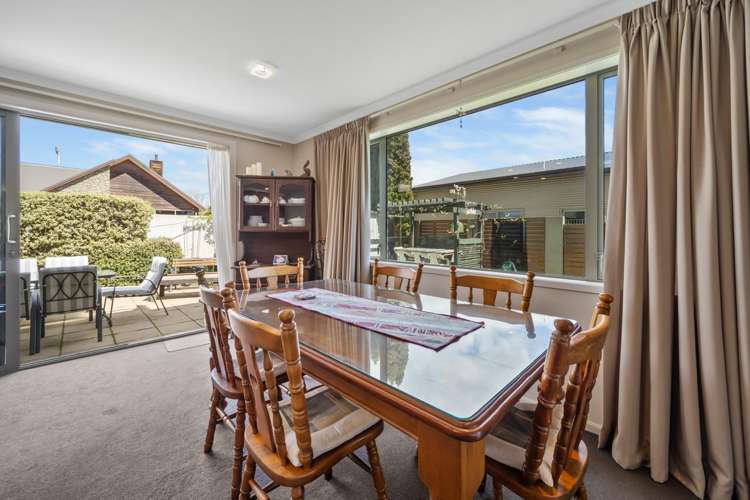 35 Larch Crescent Alexandra_23