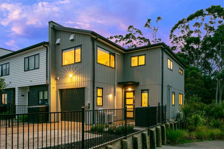 11 Kaimai Avenue Massey_25