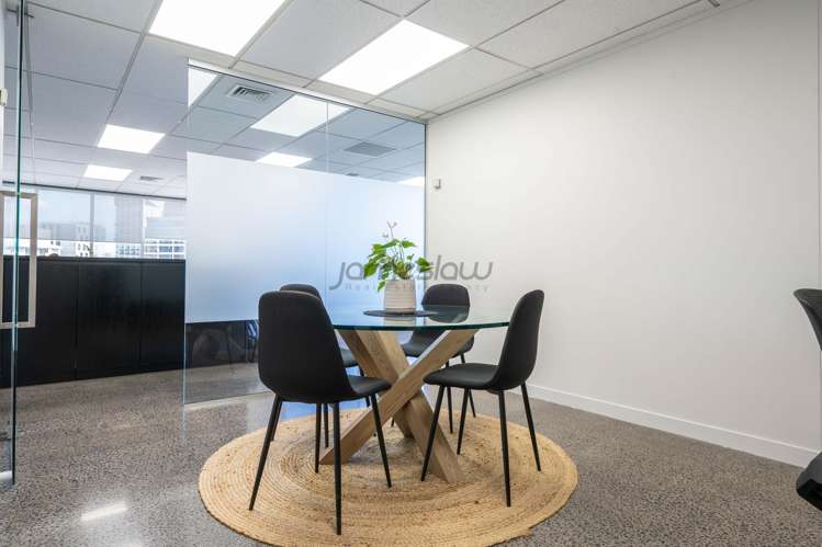 Level 4/2 Kitchener Street City Centre_3