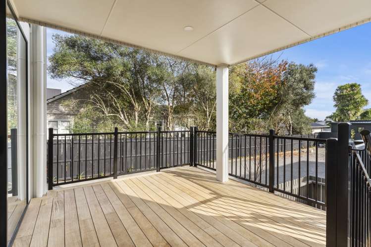 5a Range View Road Mount Albert_13