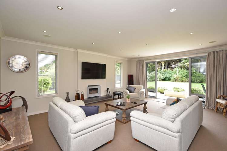 47 Matua Grove Otatara_6