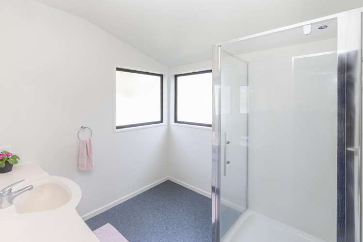 32A Farquhars Road Redwood_12
