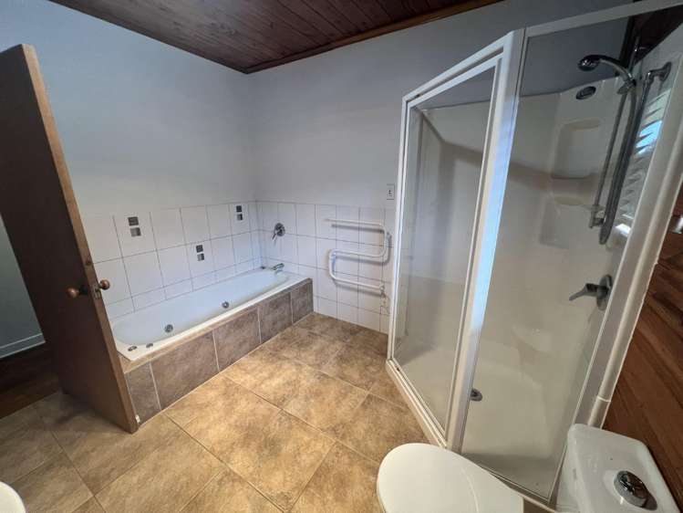 1143 Whangaparaoa Road Tindalls Beach_9