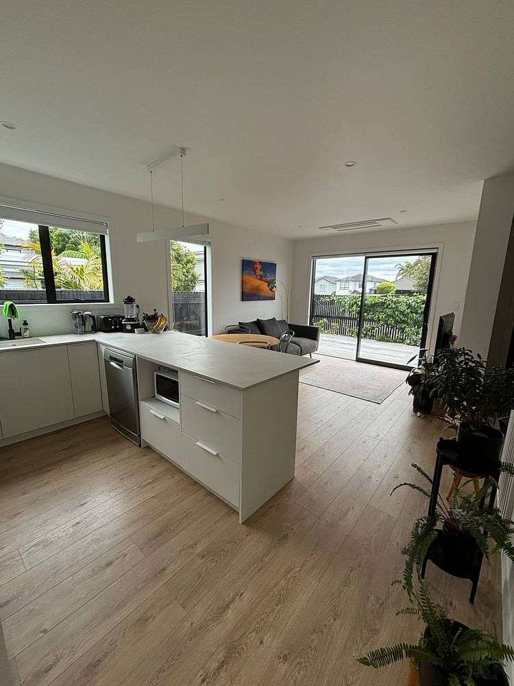 16B Hamurana Place Te Atatu Peninsula_8