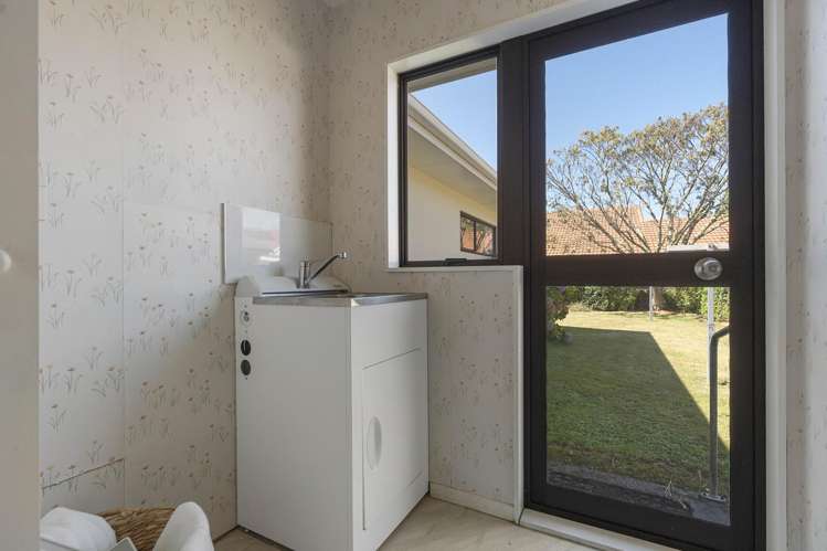 49 Reading Street Greytown_14