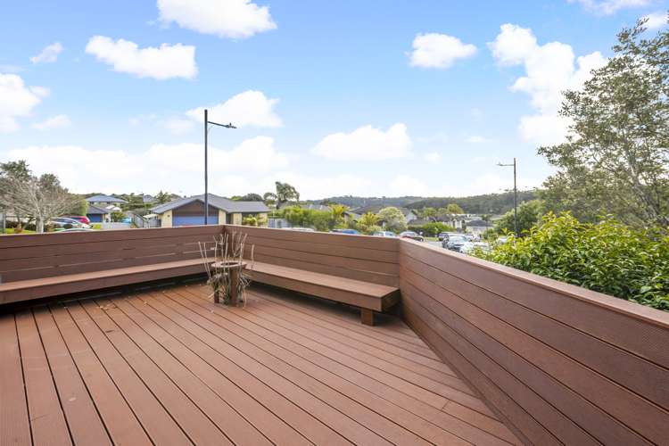 20 Henry Partington Place Greenhithe_8