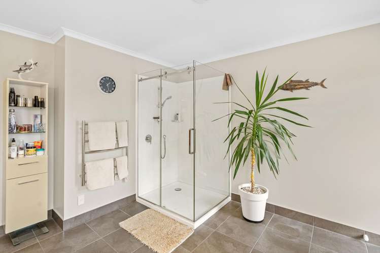 64 Lea Grove Levin_16