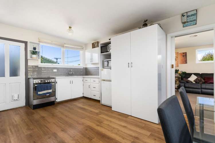 18 Compton Street Woolston_9