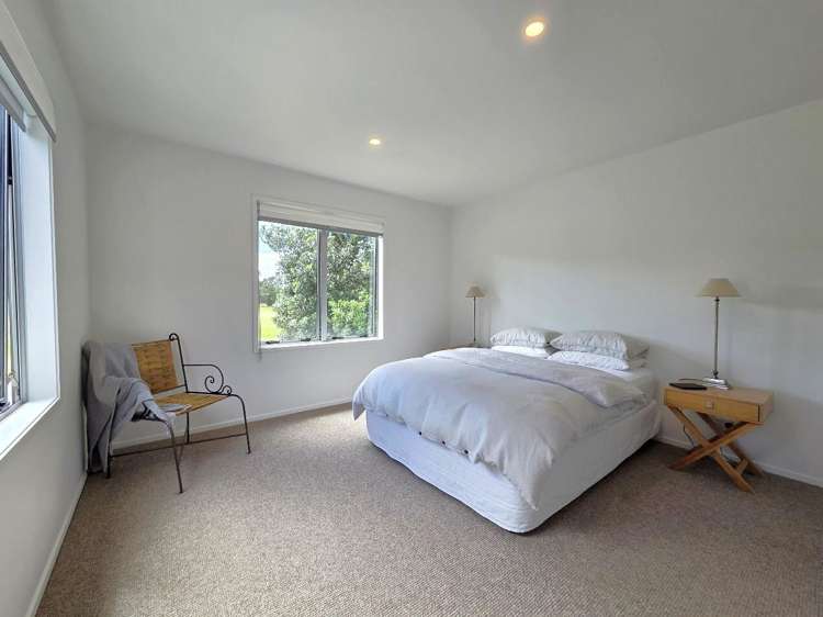 117 The Fairway Matarangi_6