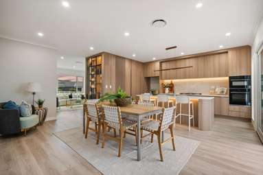 73 Parish Drive_4