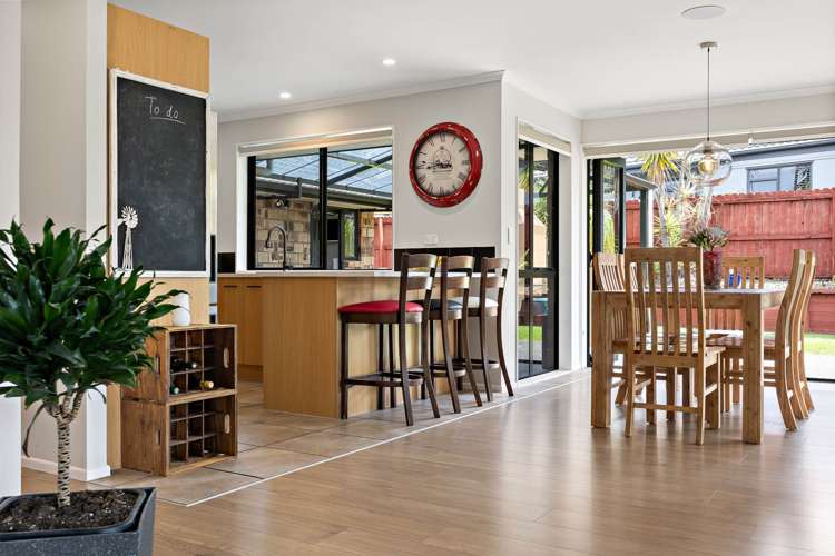 9 Grassfield Place Waimauku_13