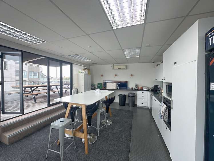 19 Byron Avenue Takapuna_5