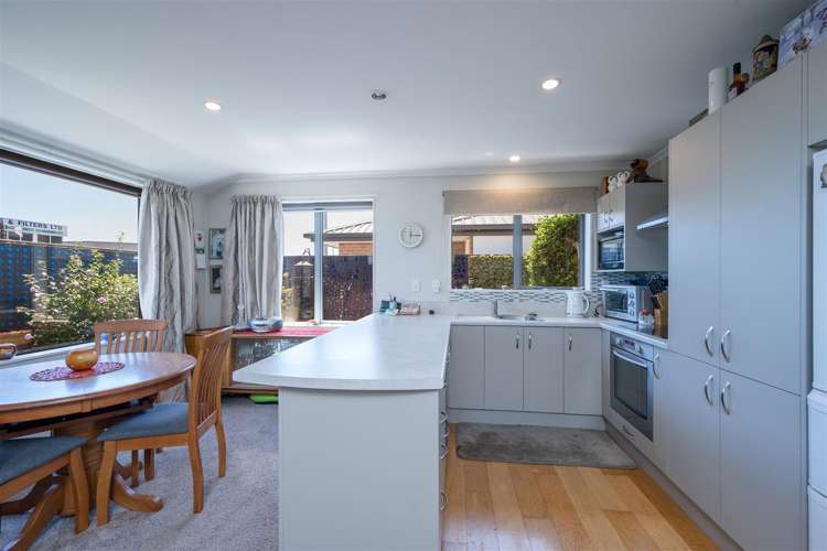 6a Ivy Crescent Richmond_2