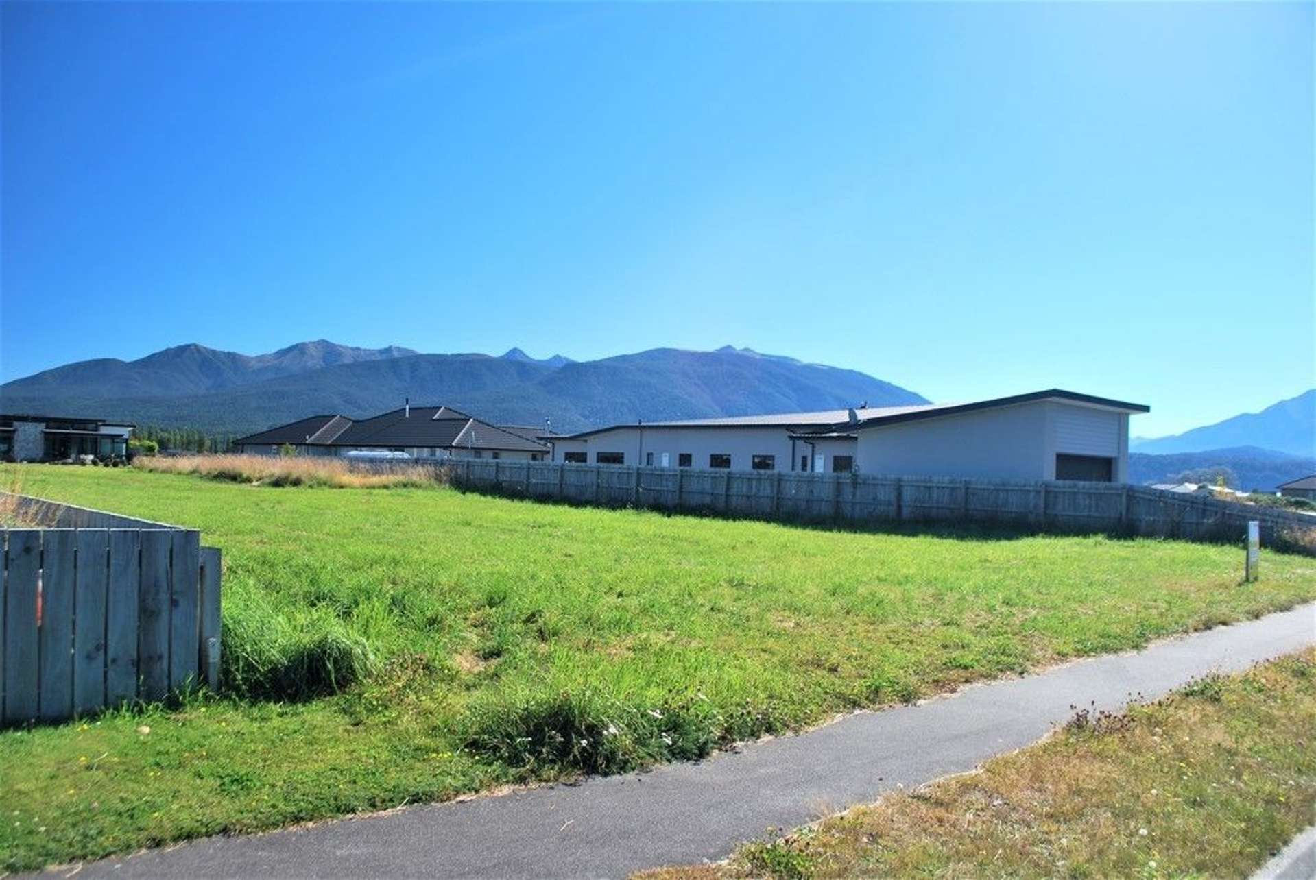 55 Howden Street Te Anau_0