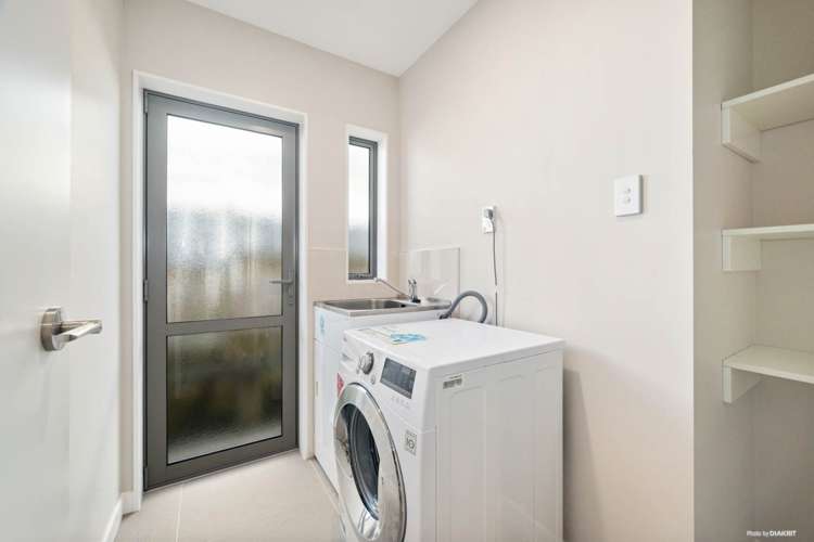 73 Harris Drive Silverdale_10