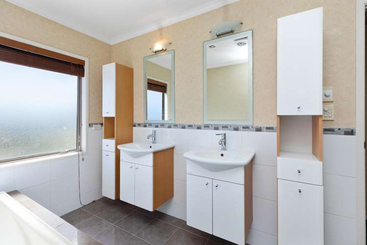 3 Clyde Street Mount Maunganui_21