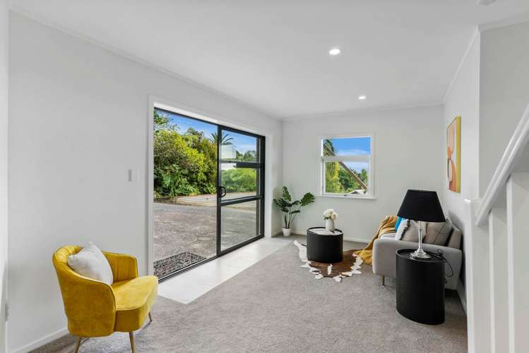 549 East Coast Road Browns Bay_15