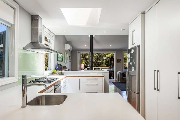 80 Motutara Road Muriwai_7