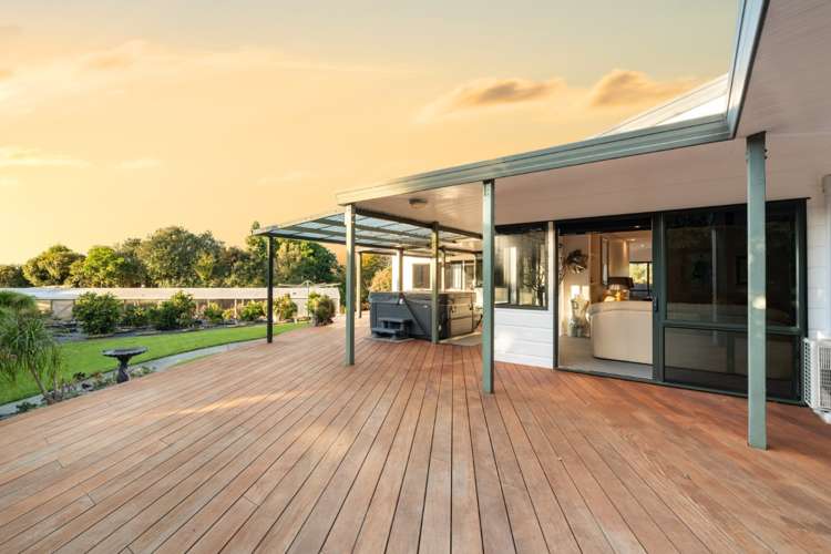 14 Wade Place Welcome Bay_4