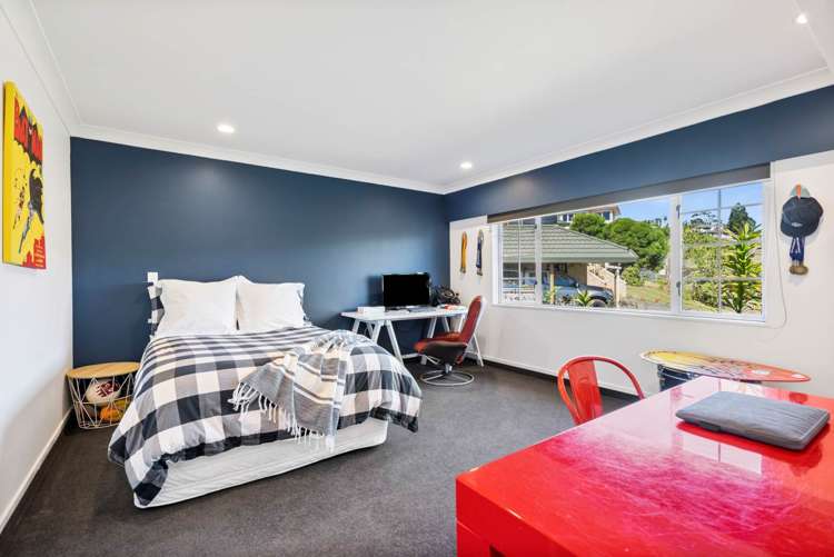 67 Esther Place Red Beach_14