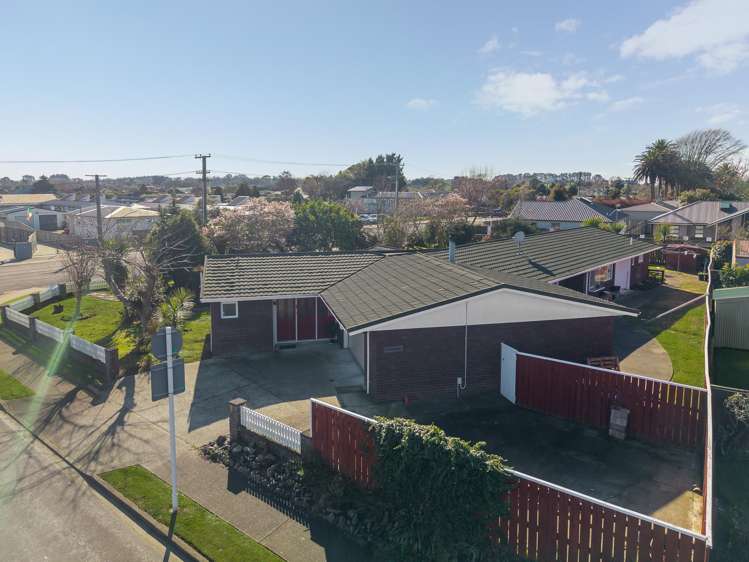 8 Fairfield Road Levin_27
