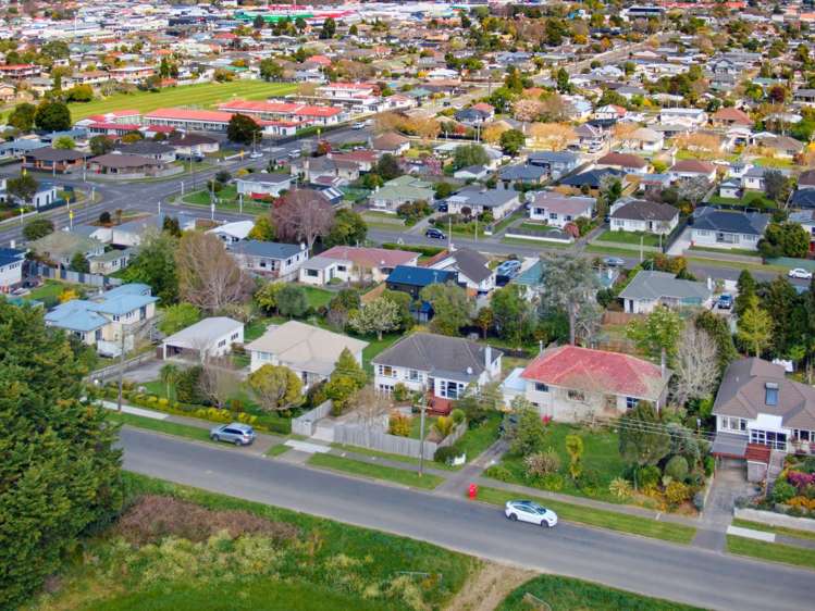 65 Kawiu Rd Levin_21