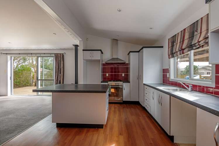 2 Kowhai Street Tokomaru_6