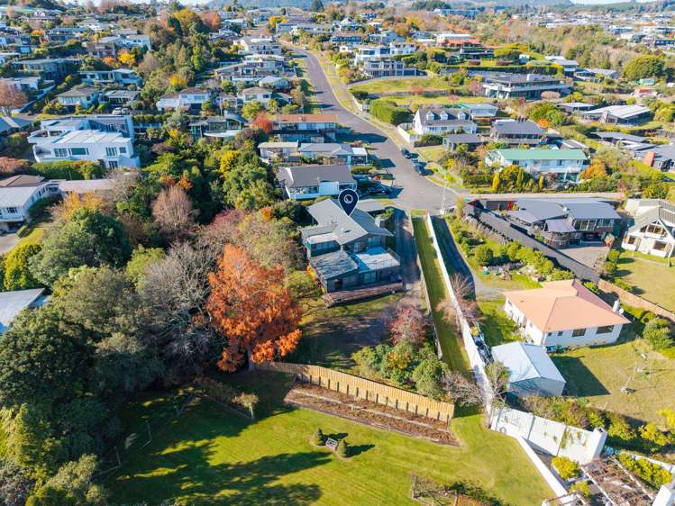 2 Birch Street Hilltop_15